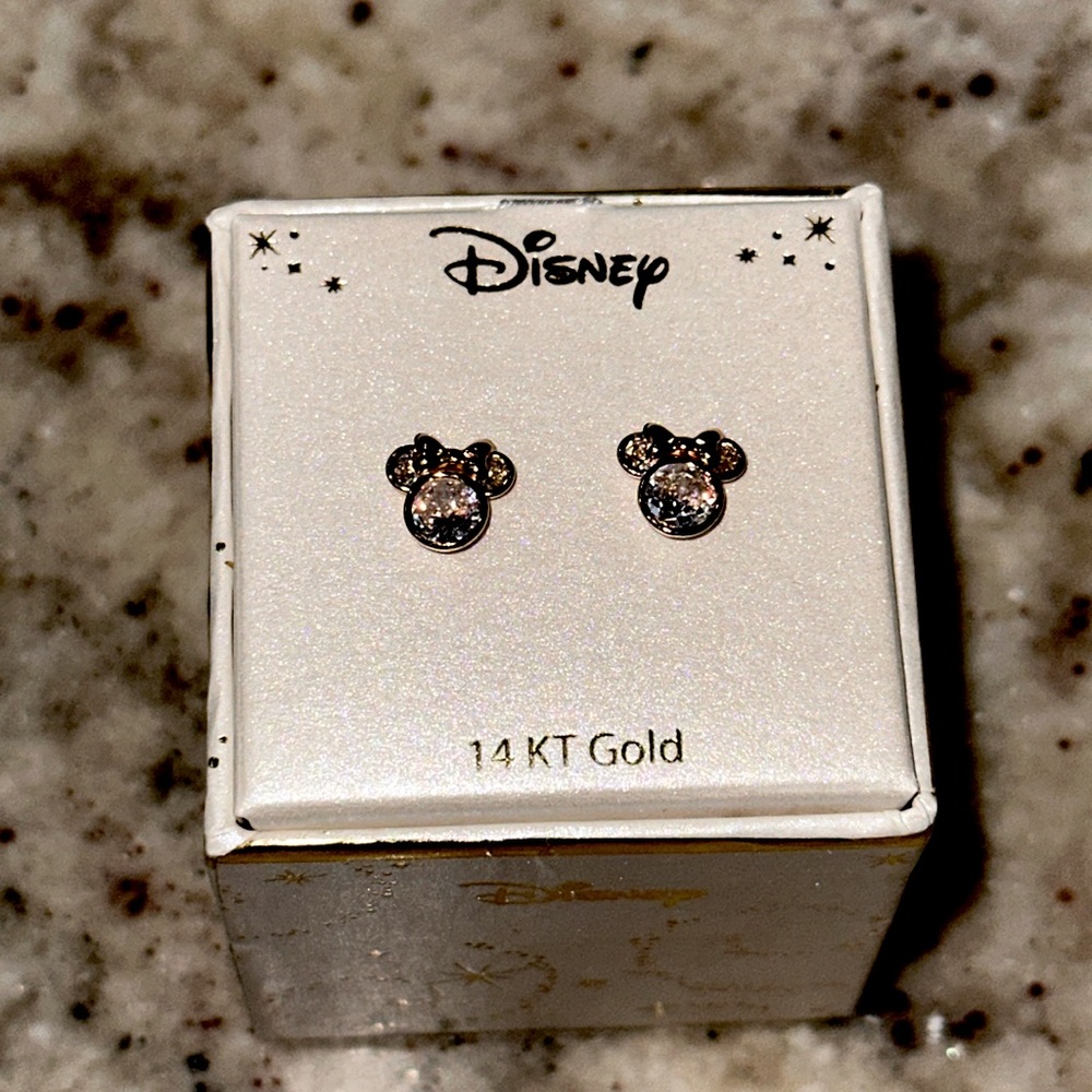 🎀Bridge Precious Metals Minnie Mouse Disney Earrings NWT🎀